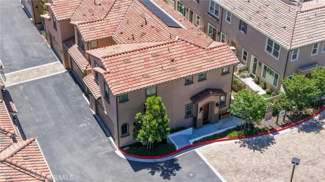 1752 Heywood A, Simi Valley, CA 93065