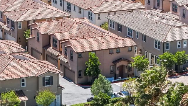 1752 Heywood A, Simi Valley, CA 93065