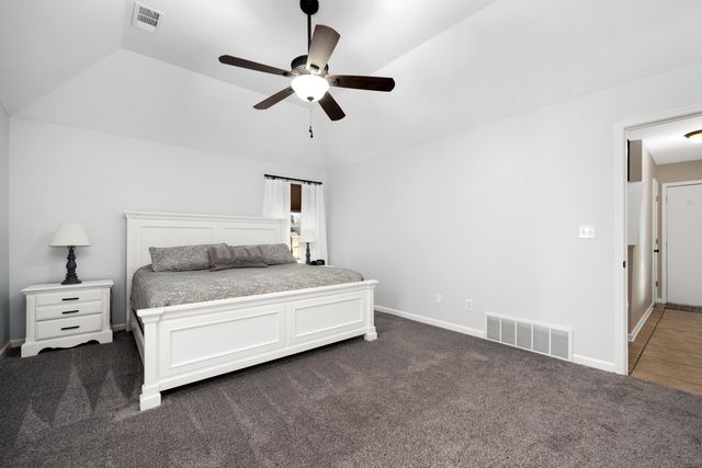 30 COTTON TRAIL DR, Rossville, TN 38066