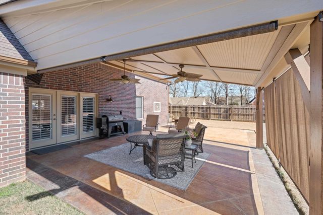 30 COTTON TRAIL DR, Rossville, TN 38066