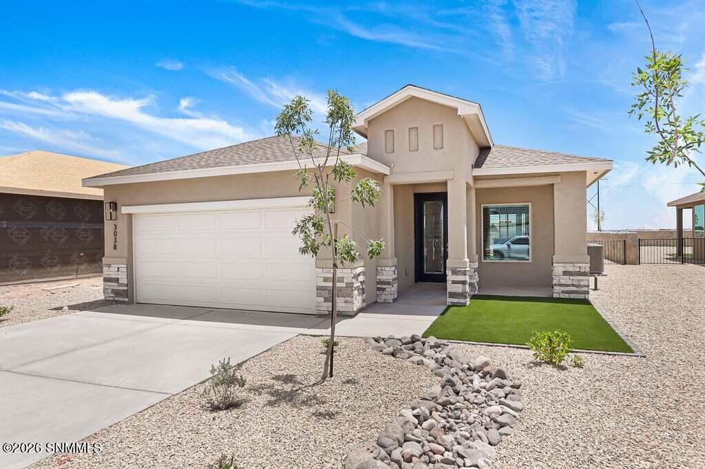 2073 Meteor Street, Las Cruces, NM 88012