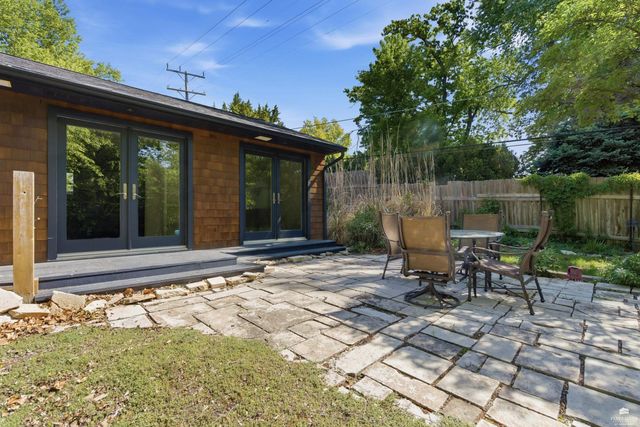 221 Westwood Road, Manhattan, KS 66502
