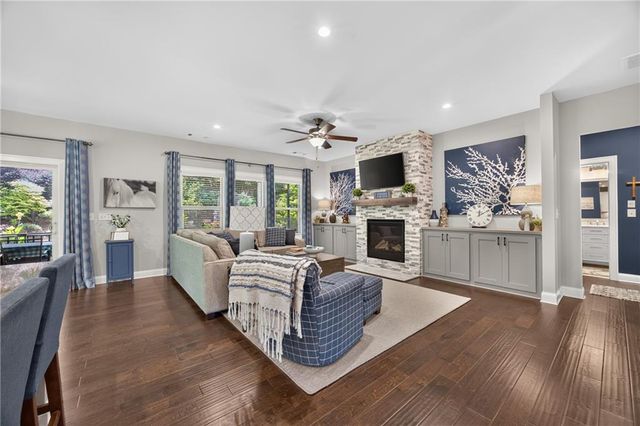138 Madison Street, Canton, GA 30115