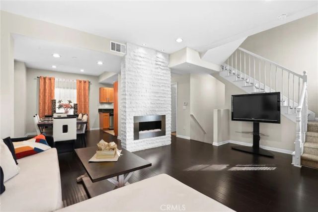 879 Michigan G, Pasadena, CA 91107