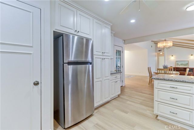2509 View Lake 144, Santa Ana, CA 92705