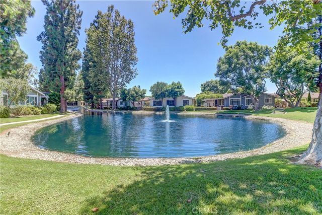 2509 View Lake 144, Santa Ana, CA 92705