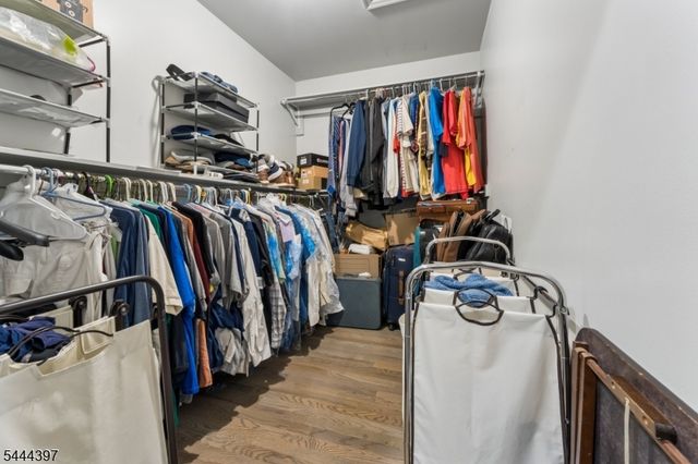 116 Pasadena Ave, Hasbrouck Heights Boro, NJ 07604