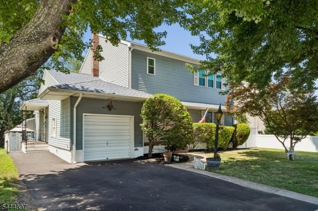 116 Pasadena Ave, Hasbrouck Heights Boro, NJ 07604