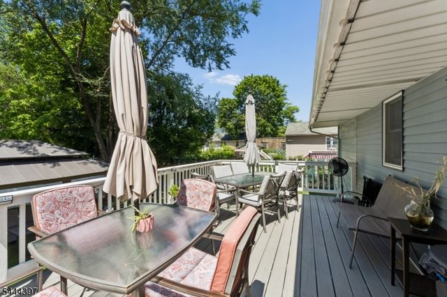 116 Pasadena Ave, Hasbrouck Heights Boro, NJ 07604
