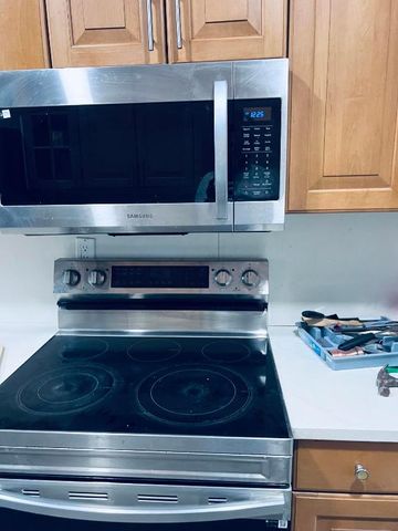 759 Caroline Avenue, West Palm Beach, FL 33413