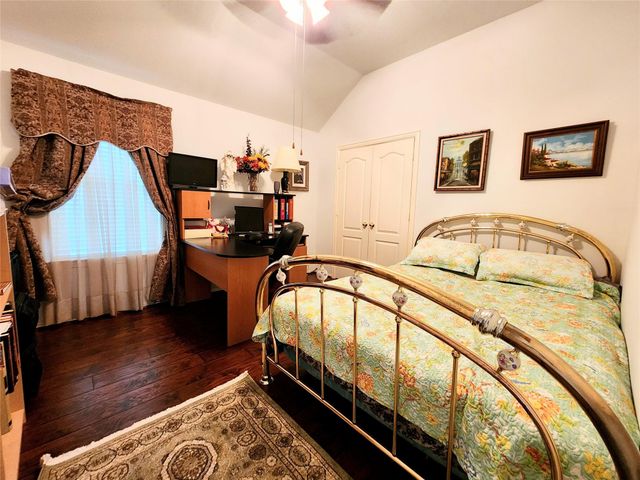 2158 Brittany Colony Drive, League City, TX 77573