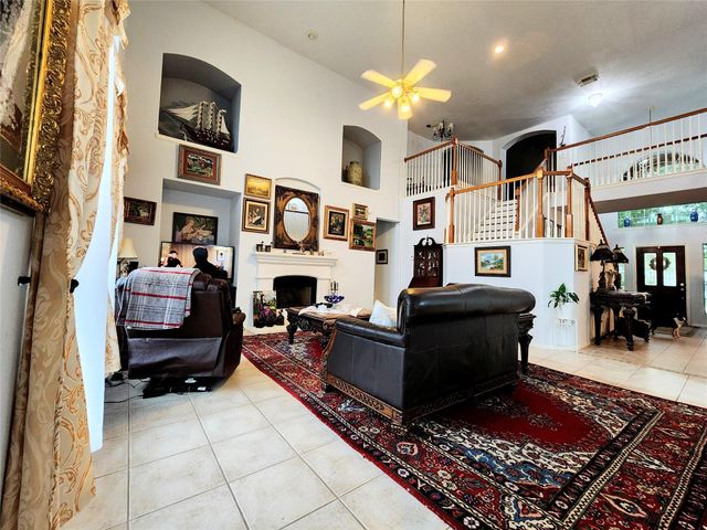2158 Brittany Colony Drive, League City, TX 77573