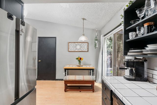 7640 Sycamore Dr, Citrus Heights, CA 95610