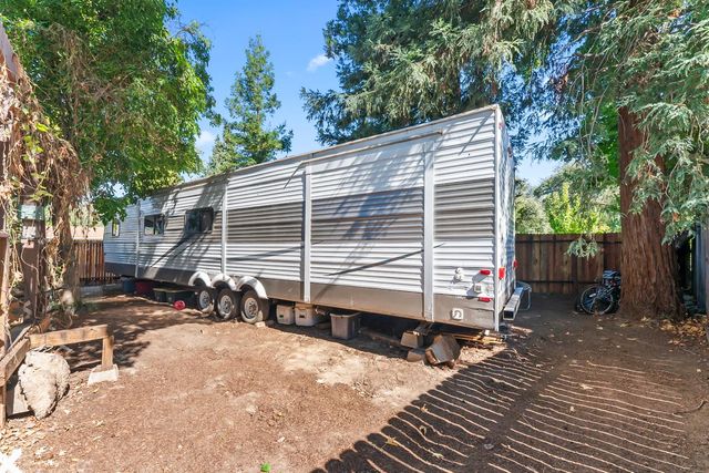 7640 Sycamore Dr, Citrus Heights, CA 95610