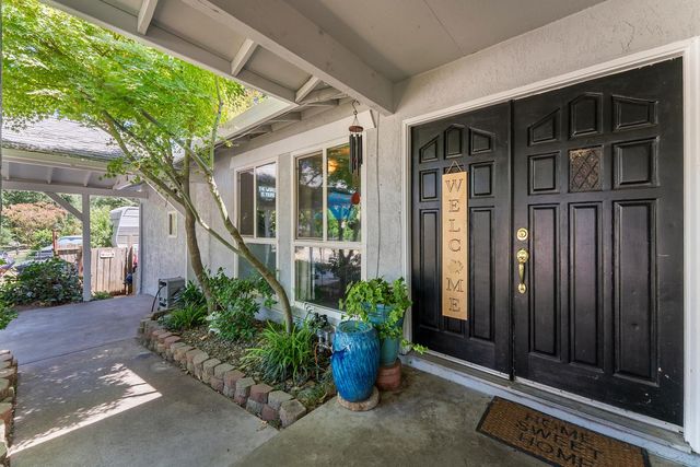 7640 Sycamore Dr, Citrus Heights, CA 95610