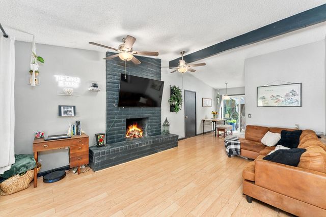 7640 Sycamore Dr, Citrus Heights, CA 95610