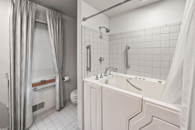 54455 Nottingham Lane, Shelby Twp, MI 48315