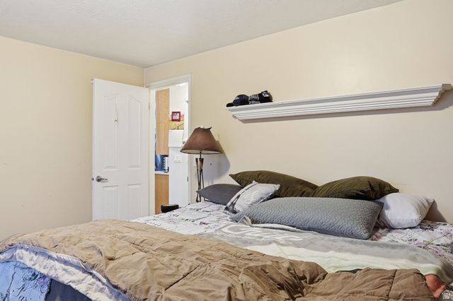 5758 S BENNION DR, Taylorsville, UT 84129