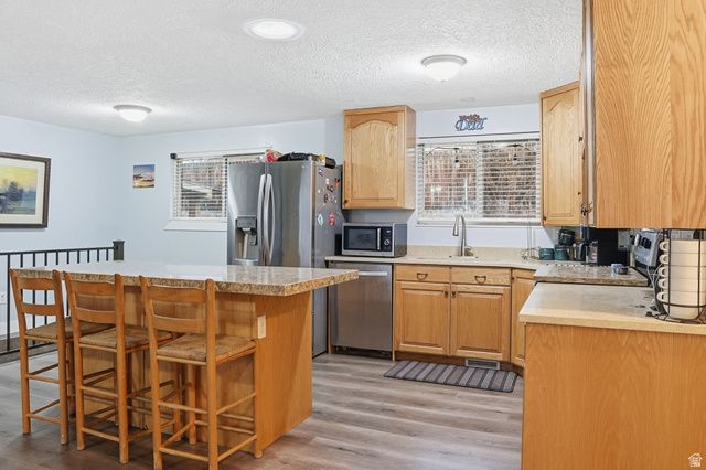 5758 S BENNION DR, Taylorsville, UT 84129