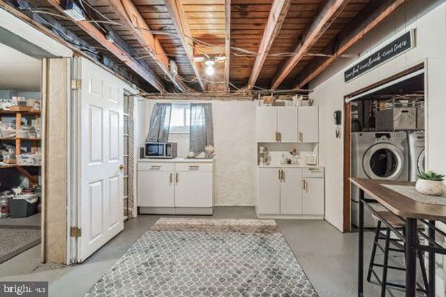 1144 BERKLEY RD, Gibbstown, NJ 08027
