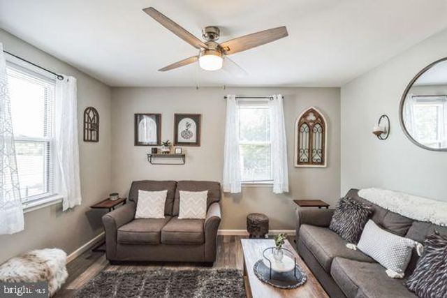 1144 BERKLEY RD, Gibbstown, NJ 08027