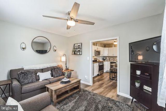 1144 BERKLEY RD, Gibbstown, NJ 08027