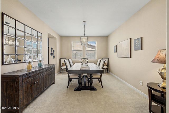 2812 E PEARL Street, Mesa, AZ 85213
