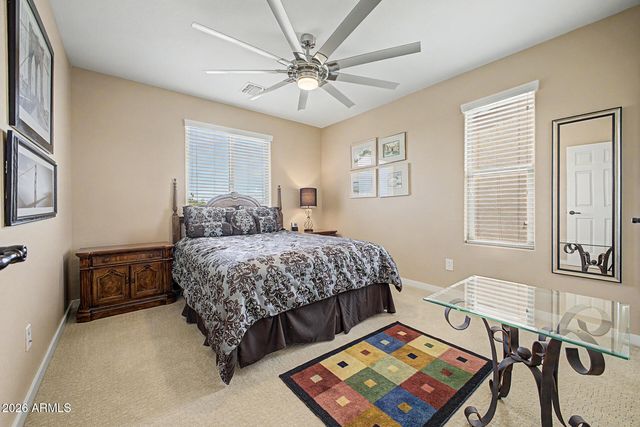 2812 E PEARL Street, Mesa, AZ 85213