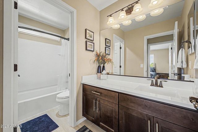 2812 E PEARL Street, Mesa, AZ 85213