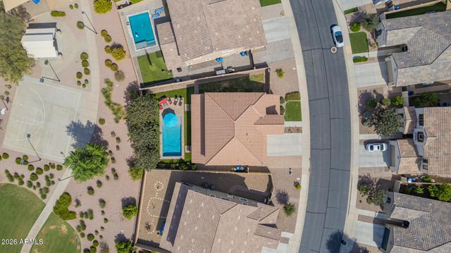 2812 E PEARL Street, Mesa, AZ 85213