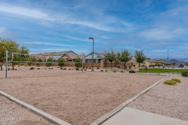 2812 E PEARL Street, Mesa, AZ 85213