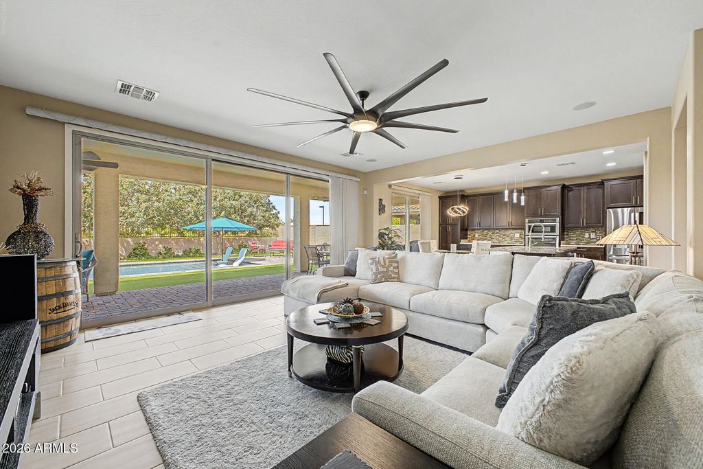 2812 E PEARL Street, Mesa, AZ 85213 — photo 4