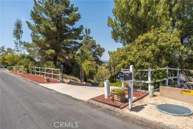 30276 Via Val Verde, Temecula, CA 92591