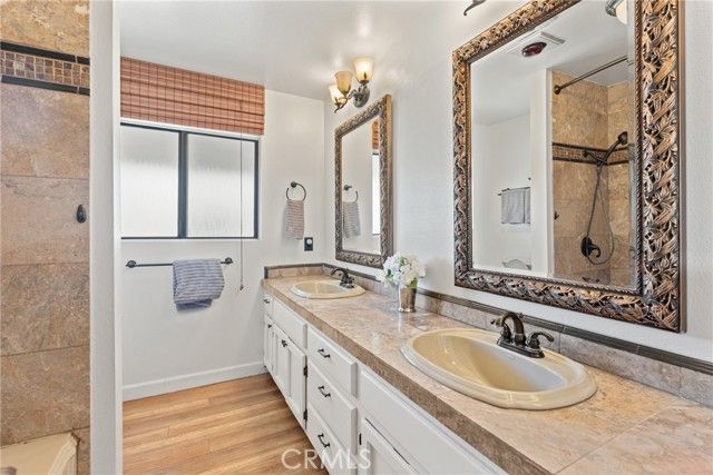 30276 Via Val Verde, Temecula, CA 92591