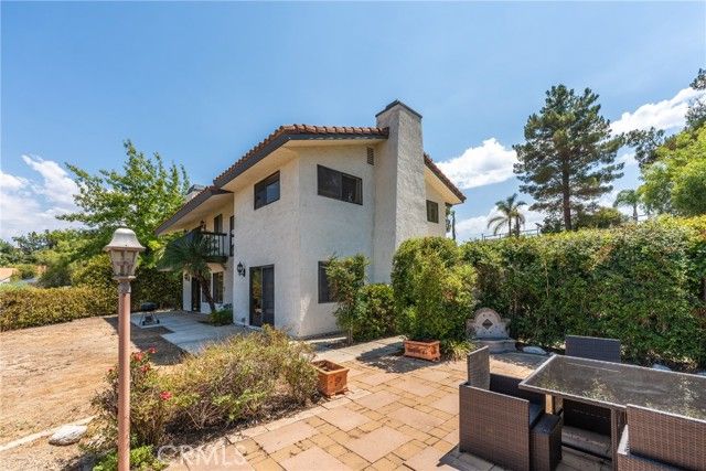 30276 Via Val Verde, Temecula, CA 92591