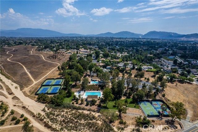 30276 Via Val Verde, Temecula, CA 92591