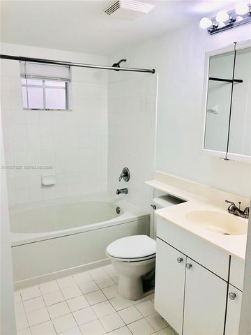 17125 N Bay Rd 3603, Sunny Isles Beach, FL 33160