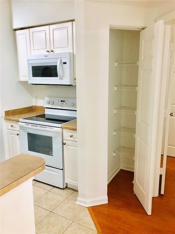 17125 N Bay Rd 3603, Sunny Isles Beach, FL 33160