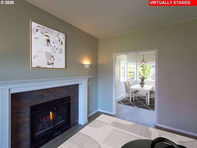 3985 SHENSTONE Dr, Eugene, OR 97404