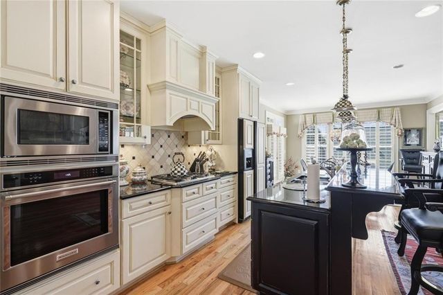 807 Village Greene NW, Marietta, GA 30064