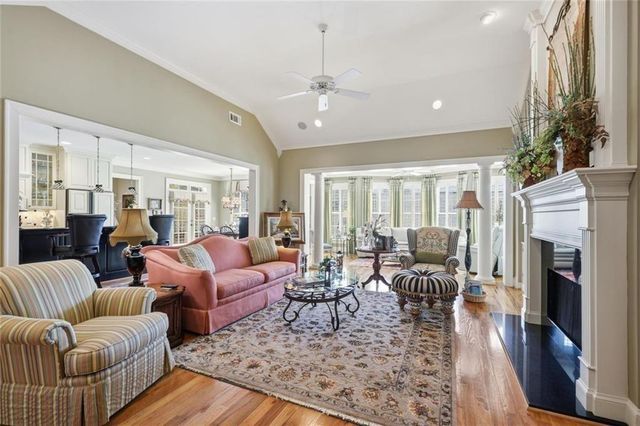 807 Village Greene NW, Marietta, GA 30064