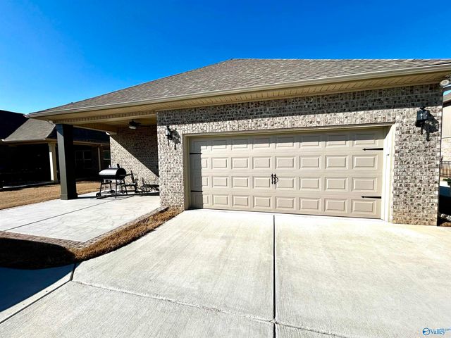 17774 Eastmoor Street, Athens, AL 35611