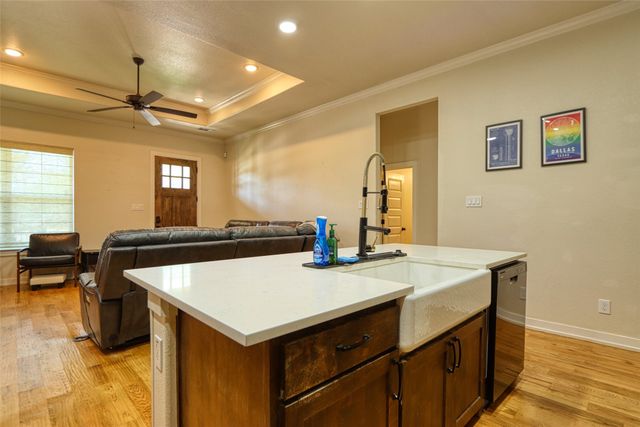 225 E 5th Street, Ferris, TX 75125