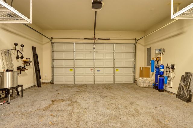 225 E 5th Street, Ferris, TX 75125