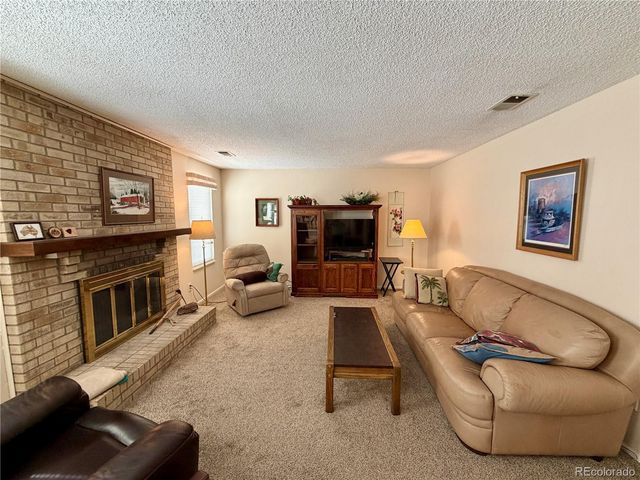 5240 S Pagosa Way, Centennial, CO 80015