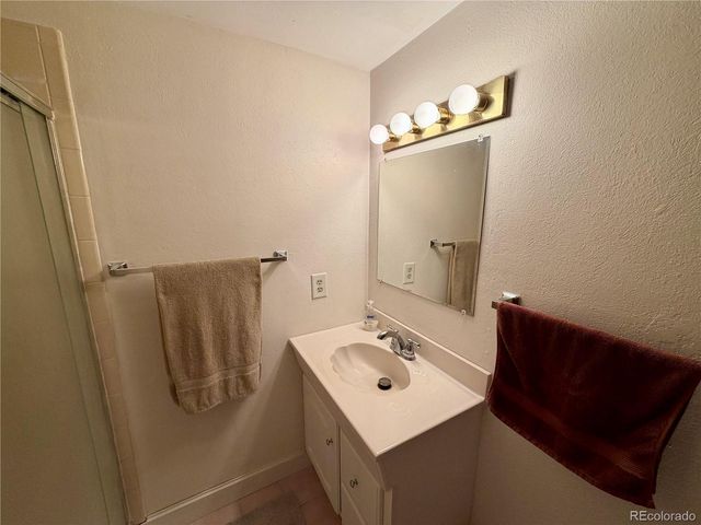 5240 S Pagosa Way, Centennial, CO 80015
