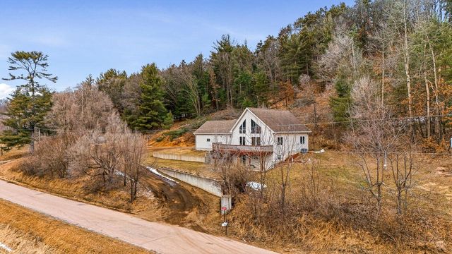 5328 Dallas AVENUE, Sparta, WI 54656