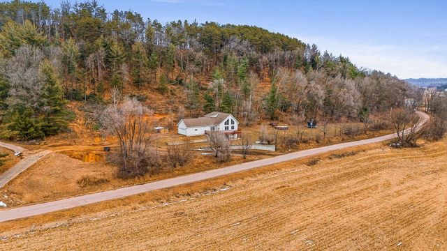 5328 Dallas AVENUE, Sparta, WI 54656