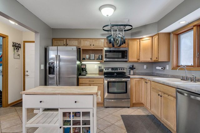 5328 Dallas AVENUE, Sparta, WI 54656