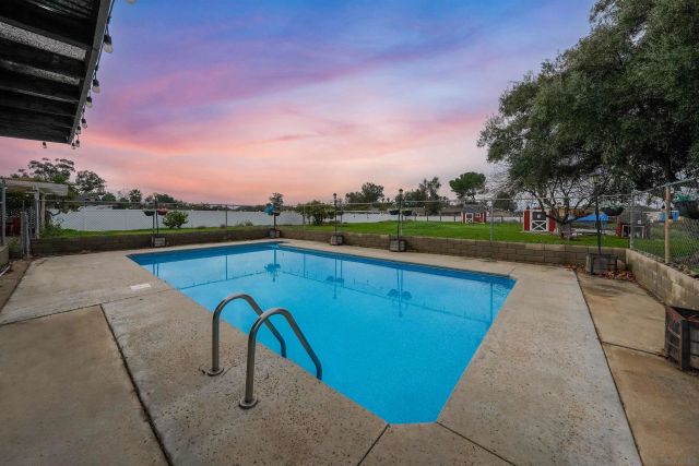 1465 Barnett Rd., Ramona, CA 92065